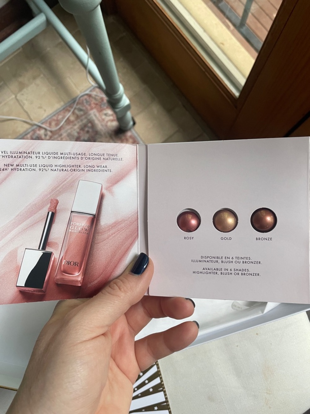 Christian Dior Gold & White Decorative Box Lipstick Sample Packing Materials - Picture 9 of 14
